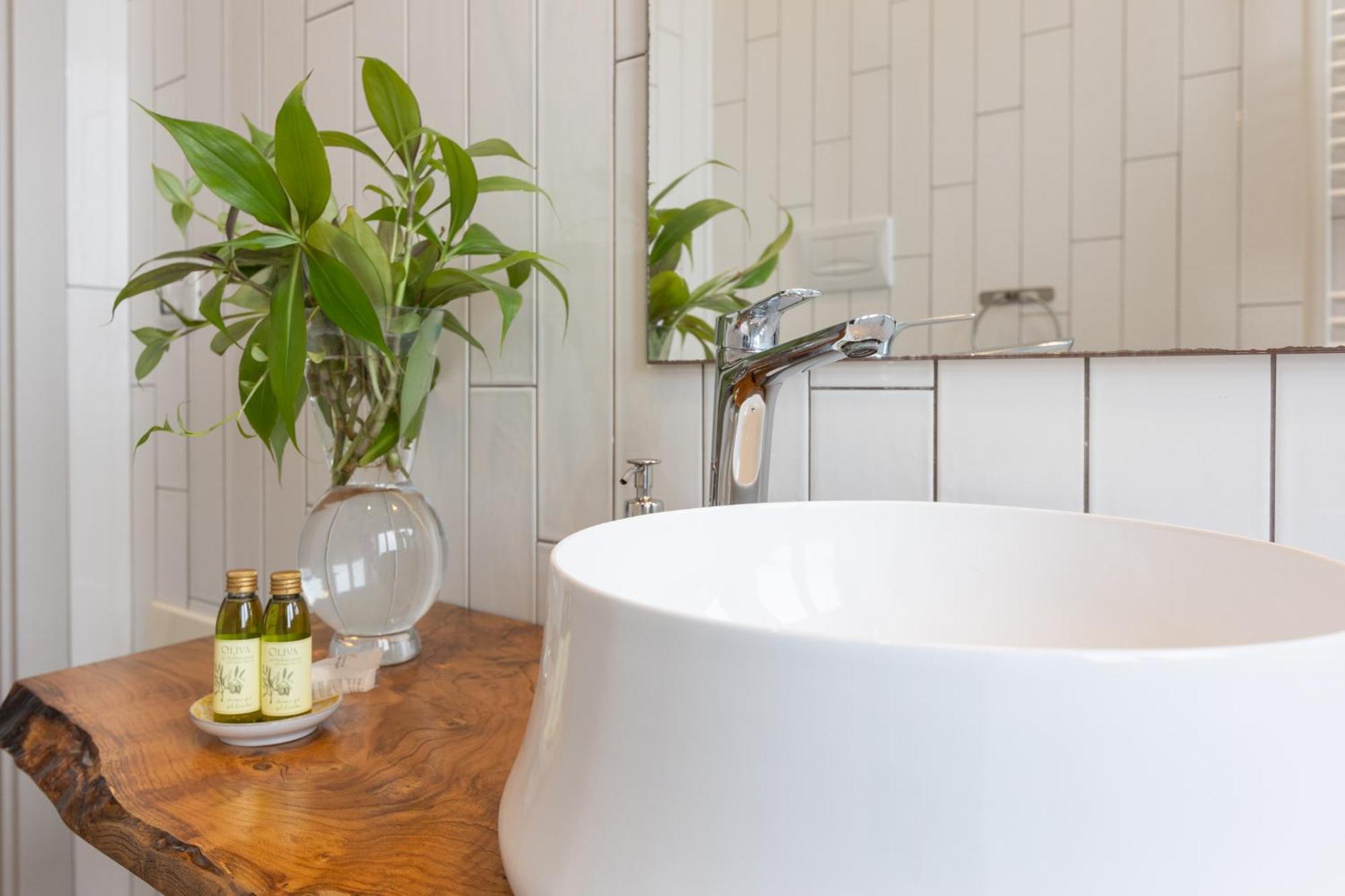 Centro Storico Via Sassari Accommodation Cagliari Ngoại thất bức ảnh
